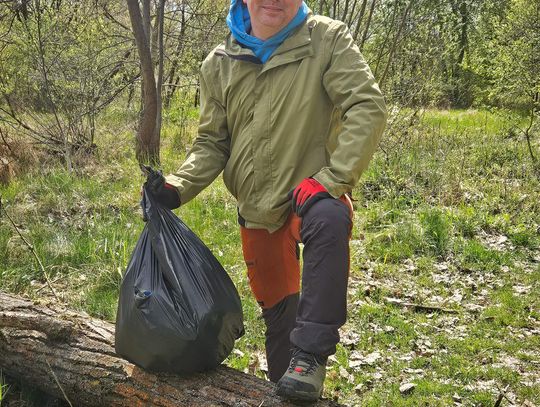 Brzegi Pilicy znów oddychają. Wspólna akcja sprzątania w Tomaszowie Mazowieckim