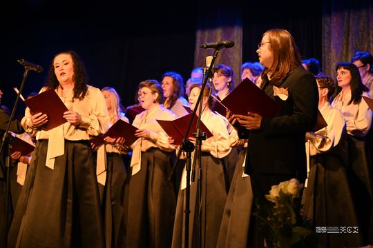10 lat chóru Artis Gaudium. Jubileuszowy koncert w Tomaszowie Mazowieckim