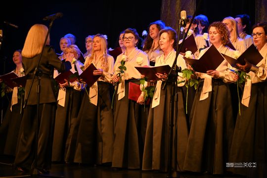 10 lat chóru Artis Gaudium. Jubileuszowy koncert w Tomaszowie Mazowieckim