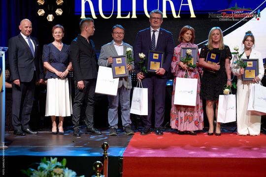 Perły Tomaszowa wręczone. Uhonorowano ludzi kultury, sportu i życia społecznego