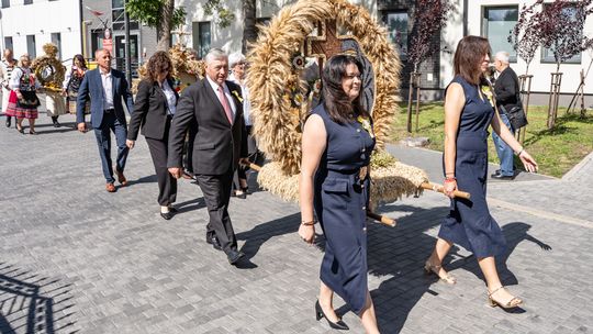 Święto plonów w Ujeździe. Tradycja spotkała się z muzyką i wspólnym świętowaniem
