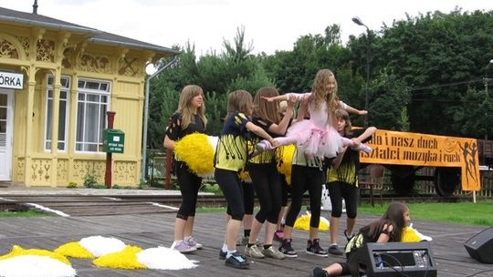 2009.06.20 - Powitanie lata nad Pilicą ze zdrowiem, urodą, sportem i tradycją - Skansen Rzeki Pilicy