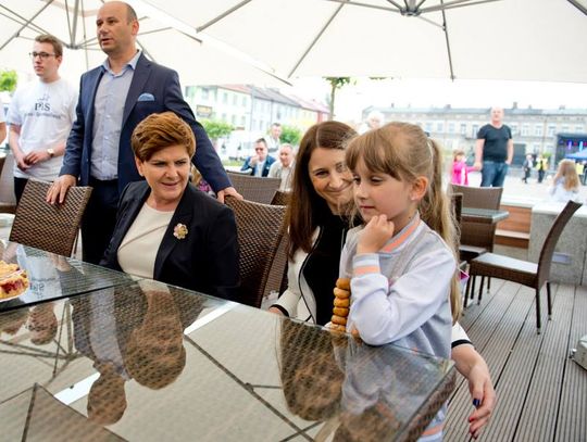 Szydłobus przejechał przez Tomaszów Szydłobus przejechał przez Tomaszów