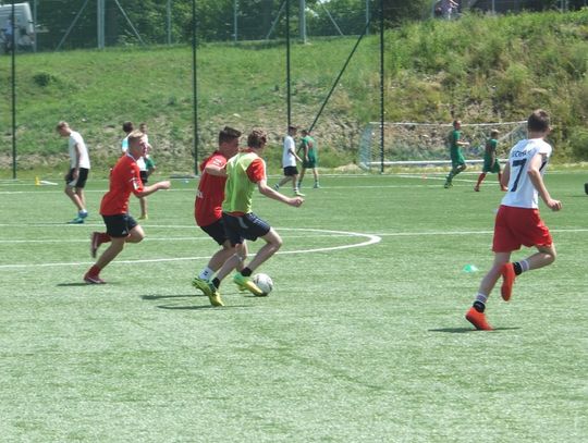 Trwa wakacyjny festiwal piłki nożnej Trwa wakacyjny festiwal piłki nożnej