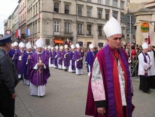 Wszyscy rodzimy się do służby