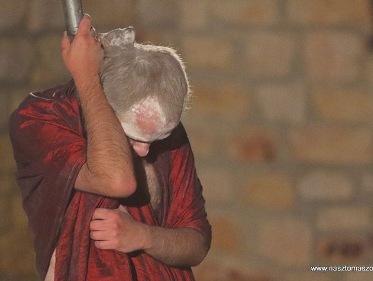 Ogień na zamku w Inowłodzu Ogień na zamku w Inowłodzu