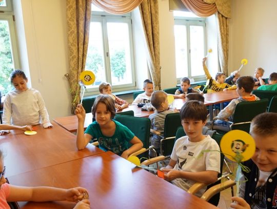 W bibliotece jak w kalejdoskopie, czyli 101 pomysłów na wakacje