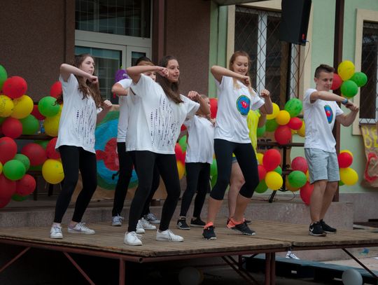 Festyn &quot;Czas na zdrowie&quot; w Gimnazjum nr 6 im. ks. Jana Twardowskiego