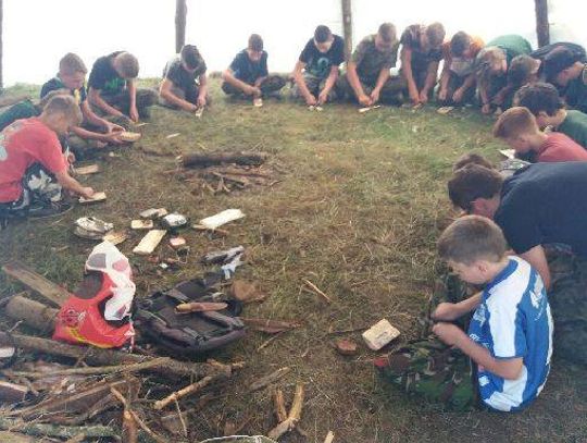 Pobyt w tipi, nawet w deszczowe dni jest zajmujący