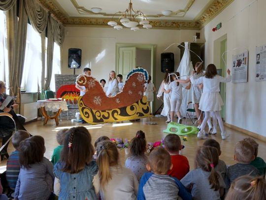 2 kwietnia obchodzimy Międzynarodowy Dzień Książki dla Dzieci. Dlaczego akurat tego dnia? 2 kwietnia obchodzimy Międzynarodowy Dzień Książki dla Dzieci. Dlaczego akurat tego dnia?