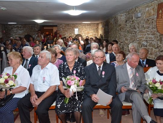 Jubileusze są niczym kamienie milowe w życiu  ludzi.  Odmierzają one bowiem miniony czas