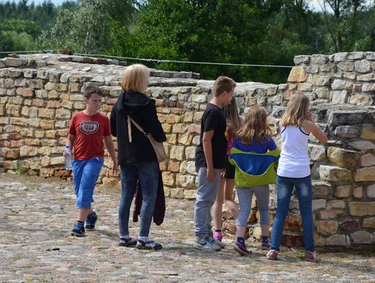 Czytali Legendy na zamku w Inowłodzu