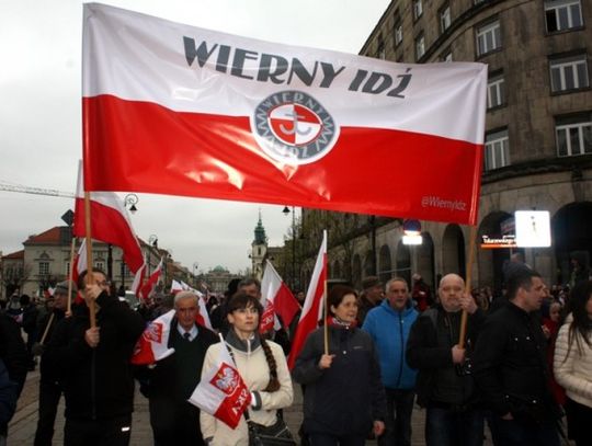 (Foto i Video) Tomaszowianie na obchodach rocznicy tragedii w Smoleńsku (Foto i Video) Tomaszowianie na obchodach rocznicy tragedii w Smoleńsku