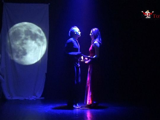 "Trzcina nigdy nie wyjdzie z człowieka" "Trzcina nigdy nie wyjdzie z człowieka"