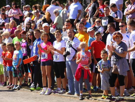 We wszystkich trzech biegach wzięło dzisiaj udział ponad 1200 osób. 