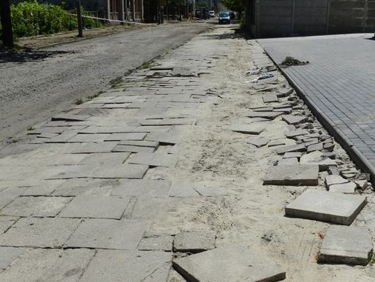 Rozbudowa ulicy Barlickiego w Tomaszowie Mazowieckim - trwają prace budowlane