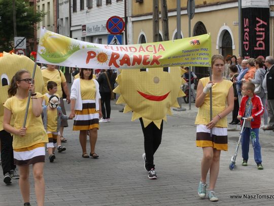 Kolorowa parada przeszła ulicami miasta