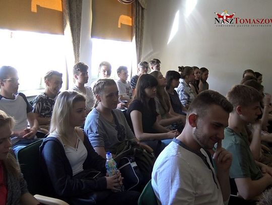 „2018 - rokiem Ireny Sendlerowej” - prelekcja dla młodzieży „2018 - rokiem Ireny Sendlerowej” - prelekcja dla młodzieży