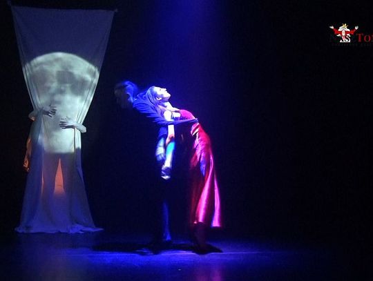 "Trzcina nigdy nie wyjdzie z człowieka" "Trzcina nigdy nie wyjdzie z człowieka"