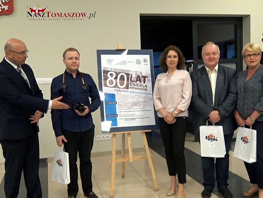 &quot;80 lat osiedla Niewiadów&quot; - wykład i wystawa w GOK-u w Ujeździe