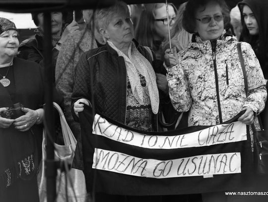 Protestowały na czarno