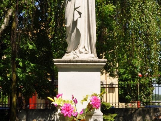 Tomaszowskie kościoły i kapliczki - czy wszystkie je znacie?