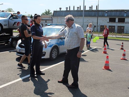 Tomaszowscy policjanci podczas dni otwartych w MZK