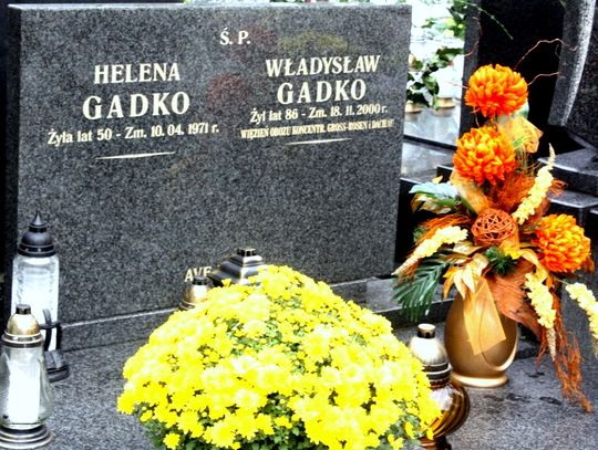 (FOTO) Święto Zmarłych na cmentarzu przy ulicy Smutnej