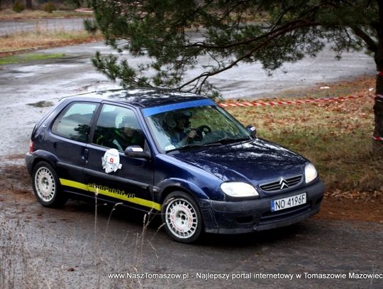 Na starcie &quot;Rajdu Andrzejkowego&quot; /fotoreportaż/