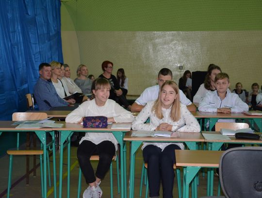 Dzień Edukacji Narodowej w Zespole Szkolno- Przedszkolnym nr 8