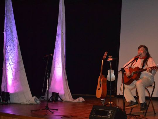 Tomaszowianie w rejsie na Pogorii