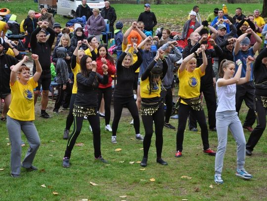„Gdy Ci smutno, gdy Ci źle, wejdź do wody, nie bój się”  Inauguracja Sezonu Morsowań 2014/2015