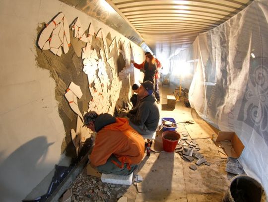 Galeria w przejściu - Pocałunek Miłości