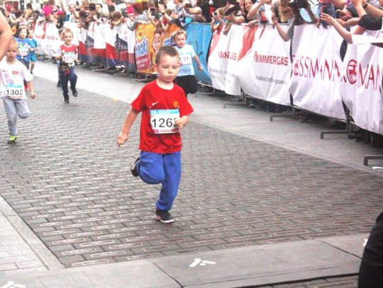 Świetne występy tomaszowskich biegaczy