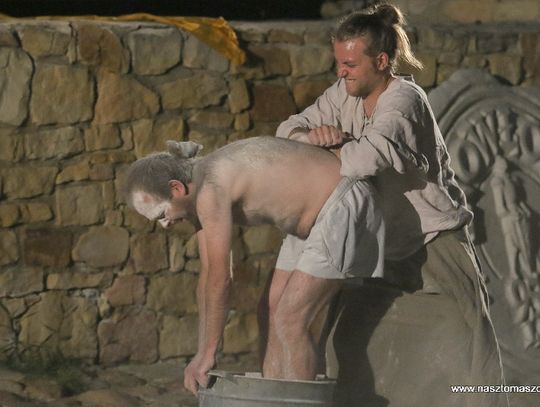 Ogień na zamku w Inowłodzu Ogień na zamku w Inowłodzu