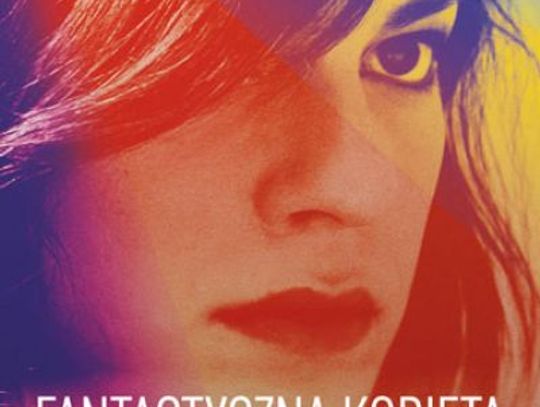 Piłka nożna na kinowym ekranie