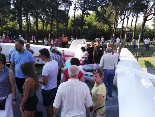 Niebanalnie na szybowcowych skrzydłach