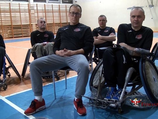 "Niedźwiedzie" walczą na wózkach