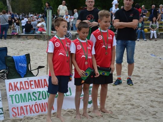 Najmłodsi uczestnicy turnieju  
 "MiniEurovolley 2017" - drużyna Polski