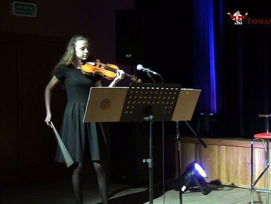 Wernisaż wystawy gobelinów i rzeźby ceramicznej Marii Babickiej