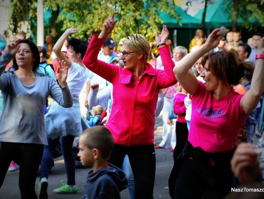 Nie pozostaje nic innego, jak do zabawy się przyłączyć...