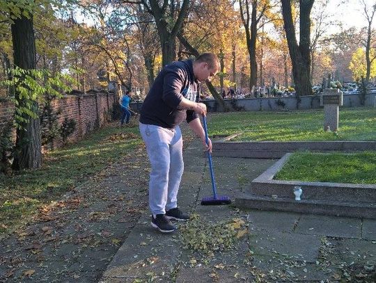 Młodzież Wszechpolska bohaterom