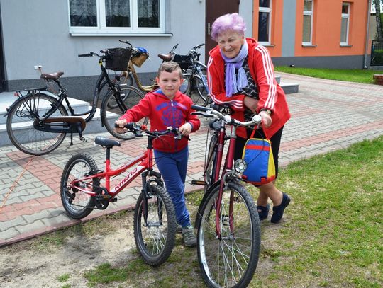 Na rowerach z biegiem Pilicy