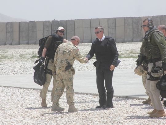 Minister Obrony Narodowej Tomasz Siemoniak z wizytą w Ghazni