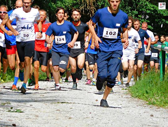 Biegamy w Bronisławowie