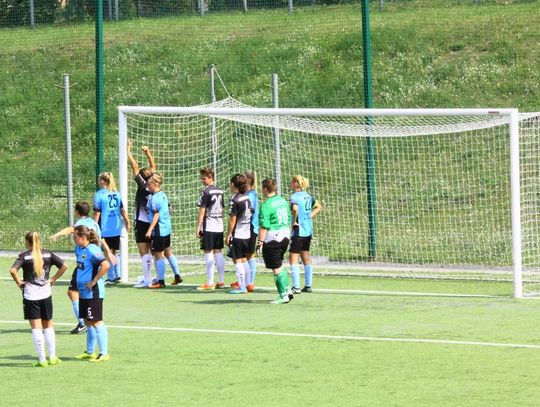 (FOTO) Świetna Swędrowska i punkt na początek