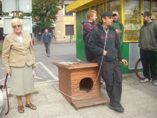 Na łańcuchu Na łańcuchu