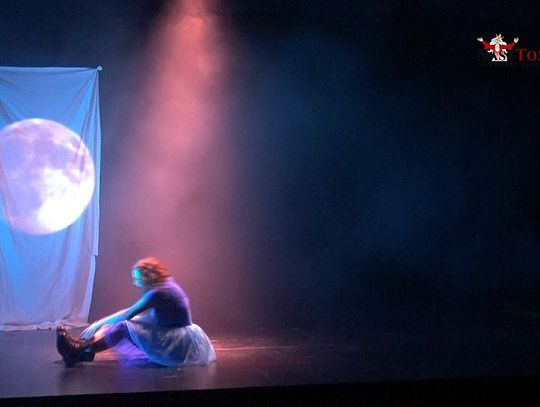 "Trzcina nigdy nie wyjdzie z człowieka" "Trzcina nigdy nie wyjdzie z człowieka"