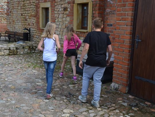 Czytali Legendy na zamku w Inowłodzu