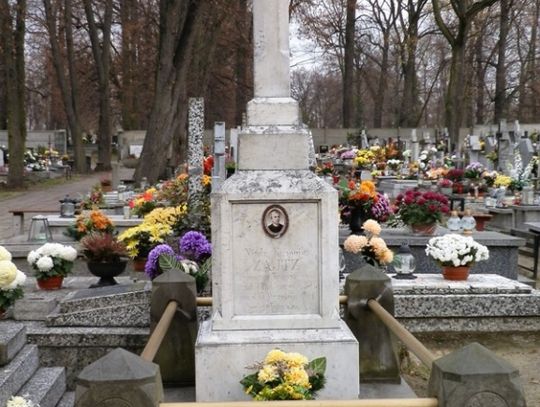 Chcą odnowić kolejne groby Chcą odnowić kolejne groby